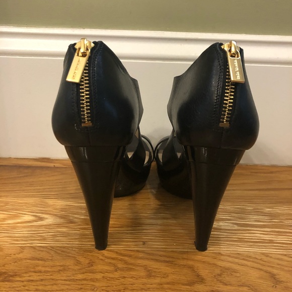 Black Crisscross Michael Kors Heels - Picture 2 of 9